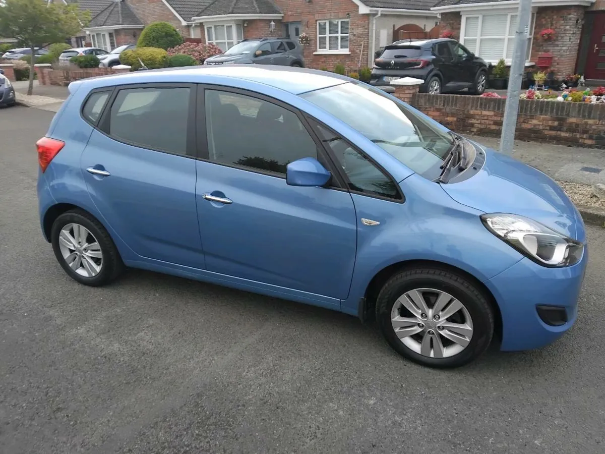 HYUNDAI IX20 AUTOMATIC ONLY 32k on it - Image 3