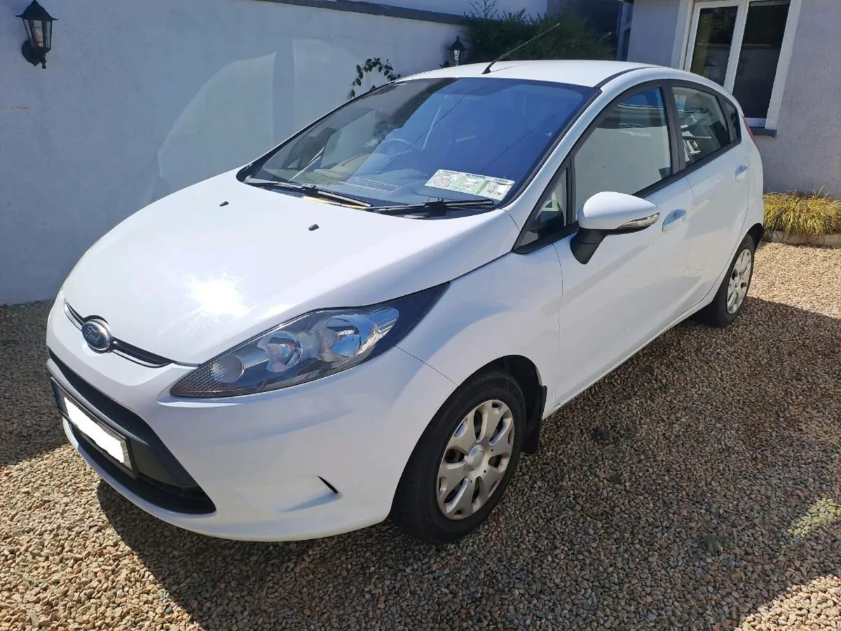 Ford Fiesta 1.6 TDCI Econetics Diesel - Image 1