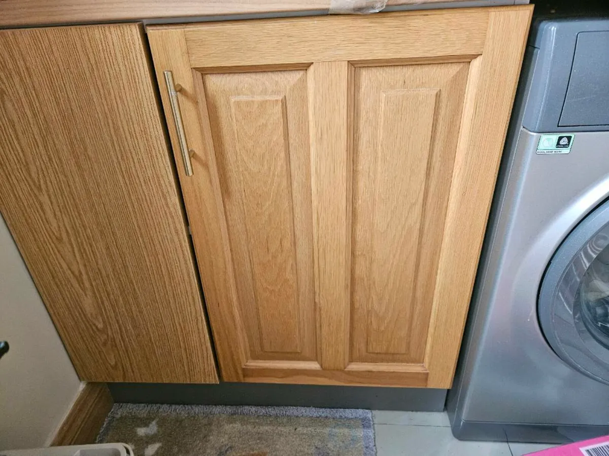 Kitchen units doors - Image 4