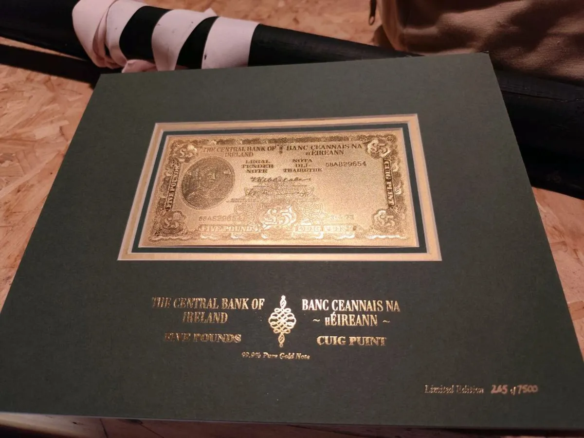 1973: Limited edition £5 Lady Lavery gold leaf - Image 2