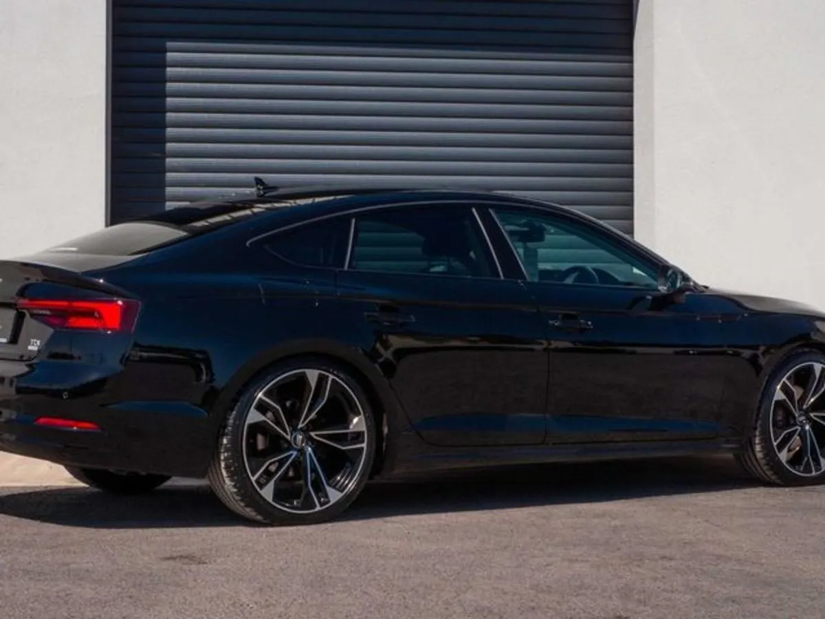 Audi A5 2.0 TDI Sport 190PS  black Edition Stylin - Image 4