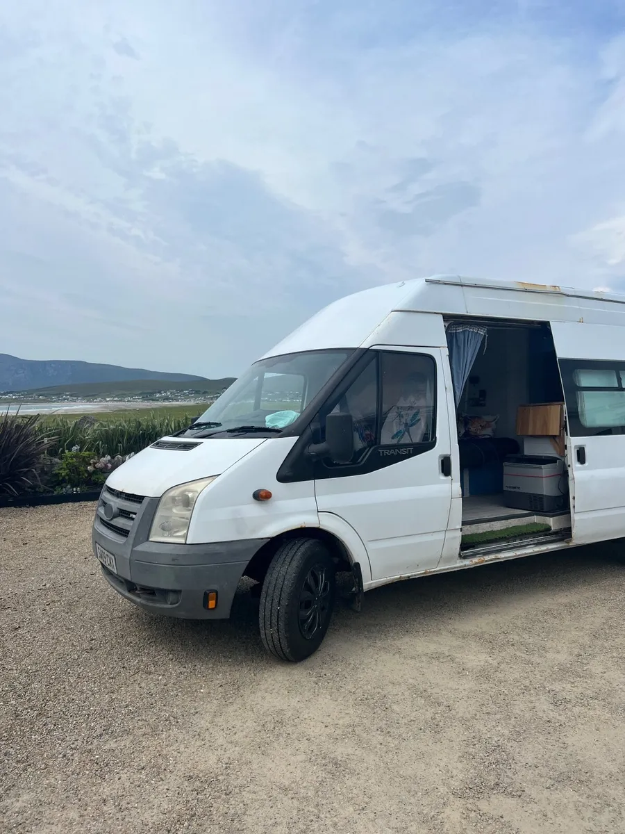 Camper Van - Image 2