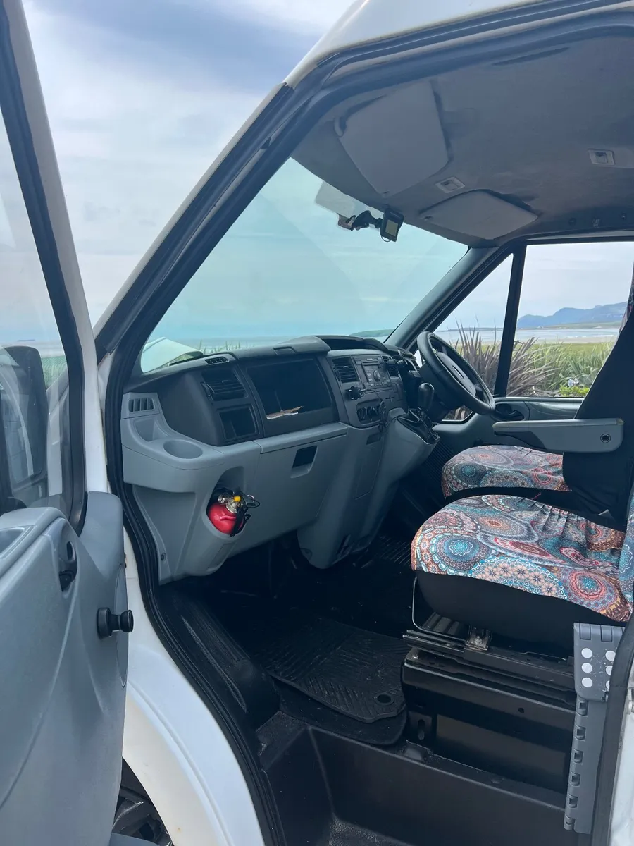 Camper Van - Image 3