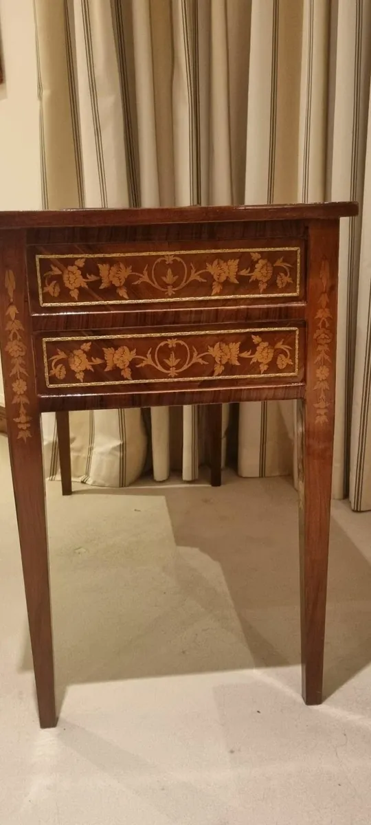 Writing desk, Side table, Dressing table - Image 3