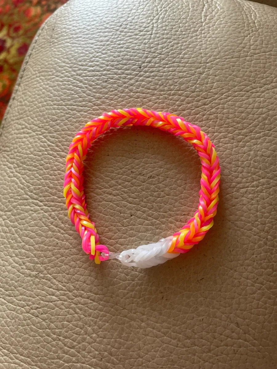 Collection of loom band bracelets - Image 3