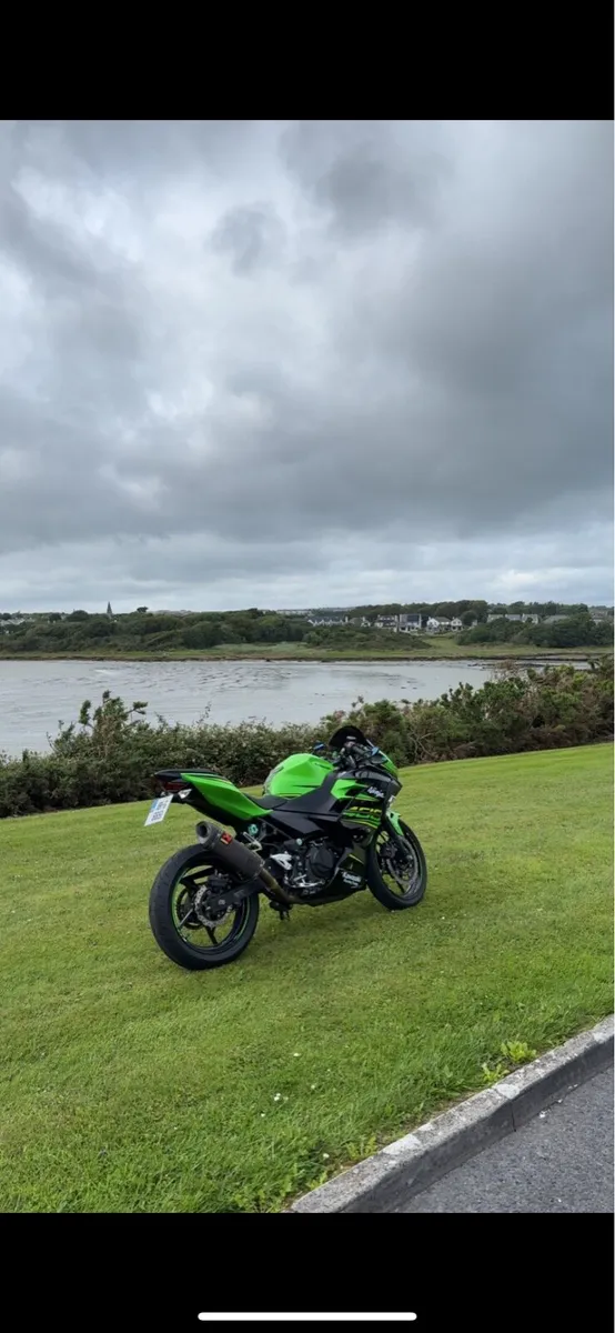 Kawasaki Ninja 400 - Image 2