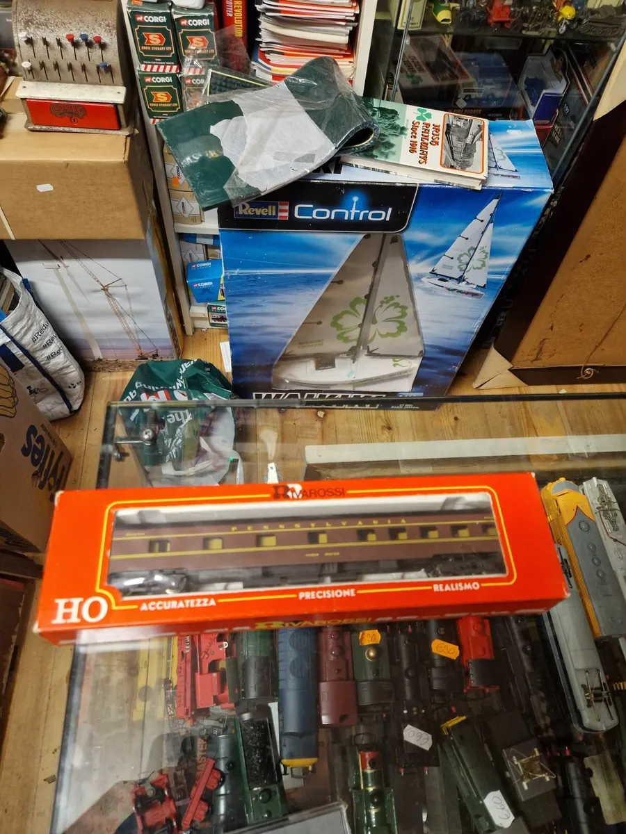 Hornby Rivarossi Ho scale Carraige - Image 2