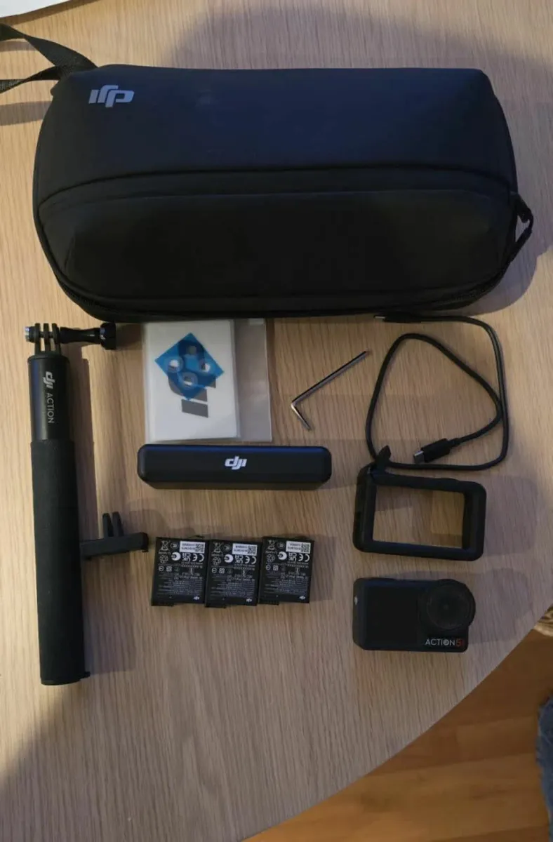 DJI Osmo Action 5 Pro 4k Camera Adventure Combo - Image 3