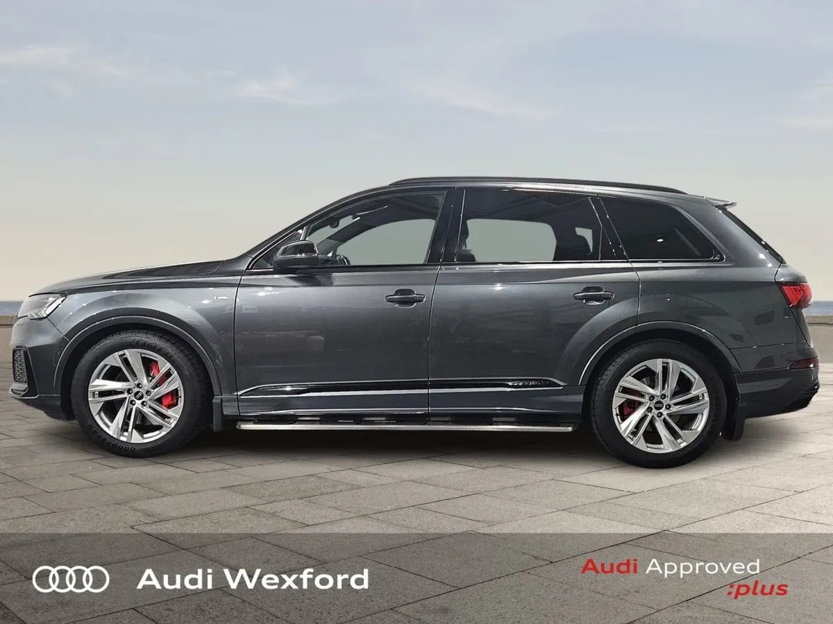Audi Q7 45tdi 231 Q Tip S-line  black Edition   8 - Image 4