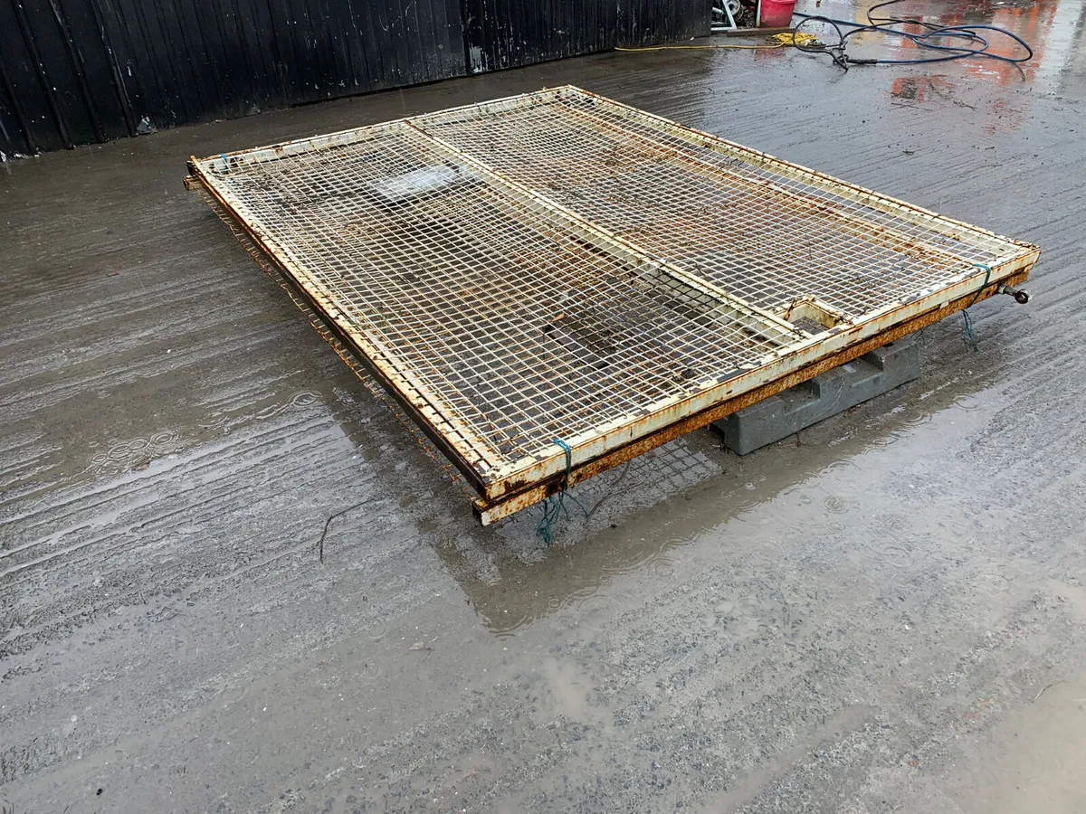 10ft x 8ft Site Entrance Gate – Heavy Duty Mesh - Image 4