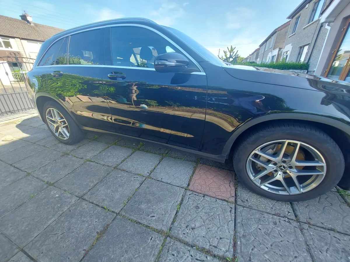 Mercedes-Benz GLC 2017 - Image 4