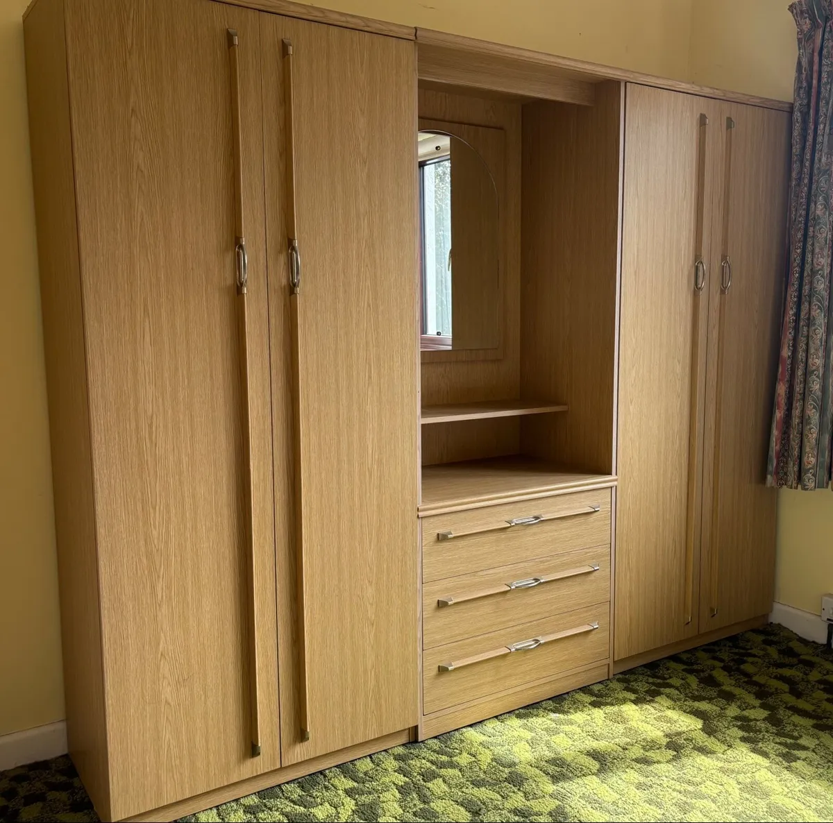 Wardrobe with drawers