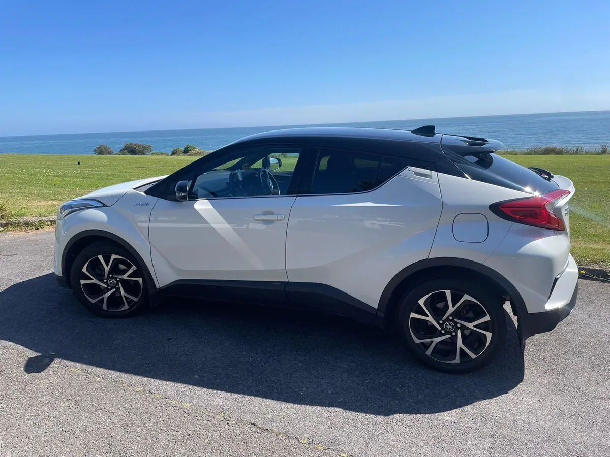 Toyota C-HR Luna Sport - Image 1