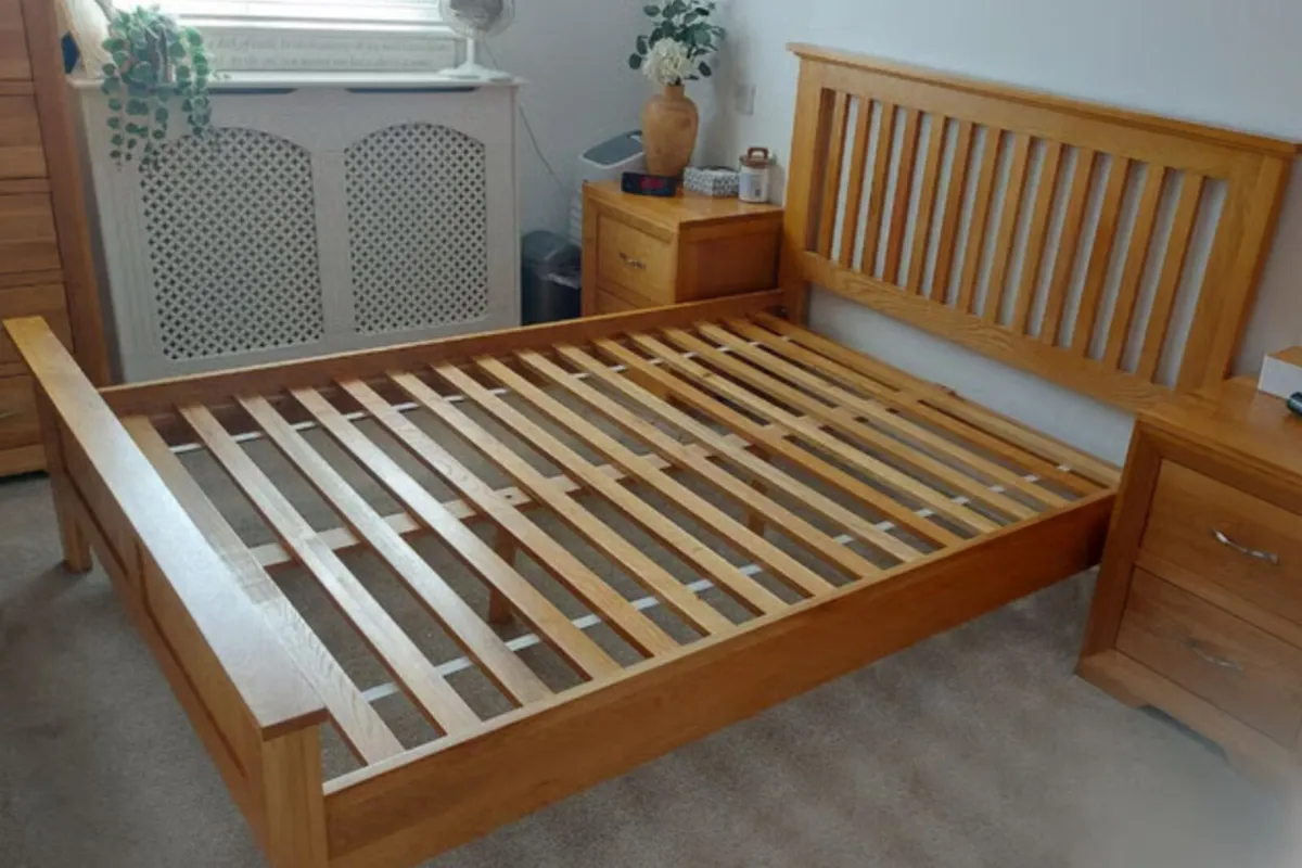 King size bed