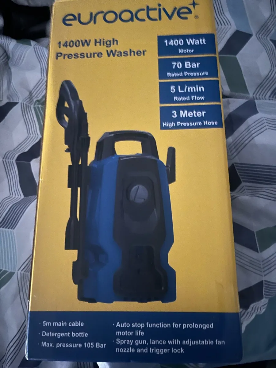 Pressure washer - Image 1
