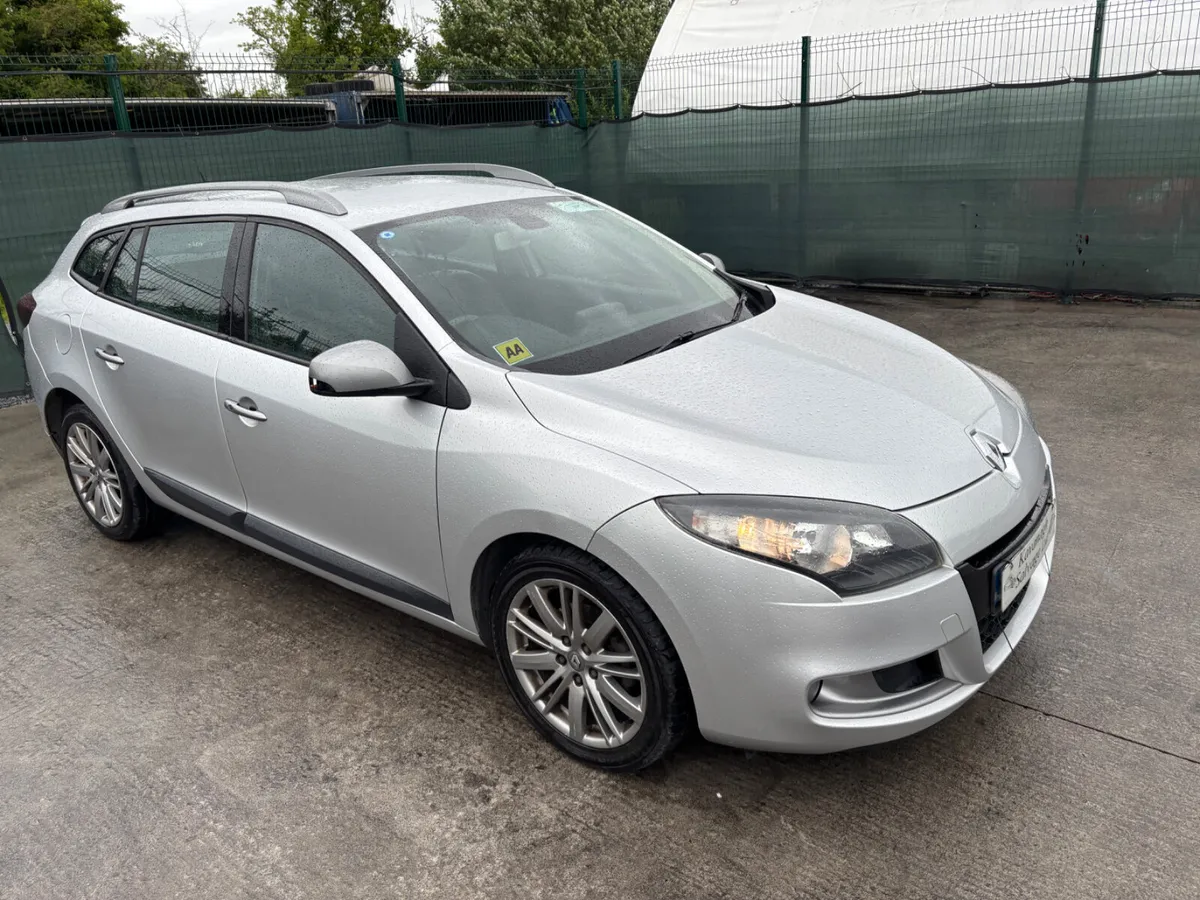 2011 Renault MEGANE Gt Line  Drive Home - Image 3