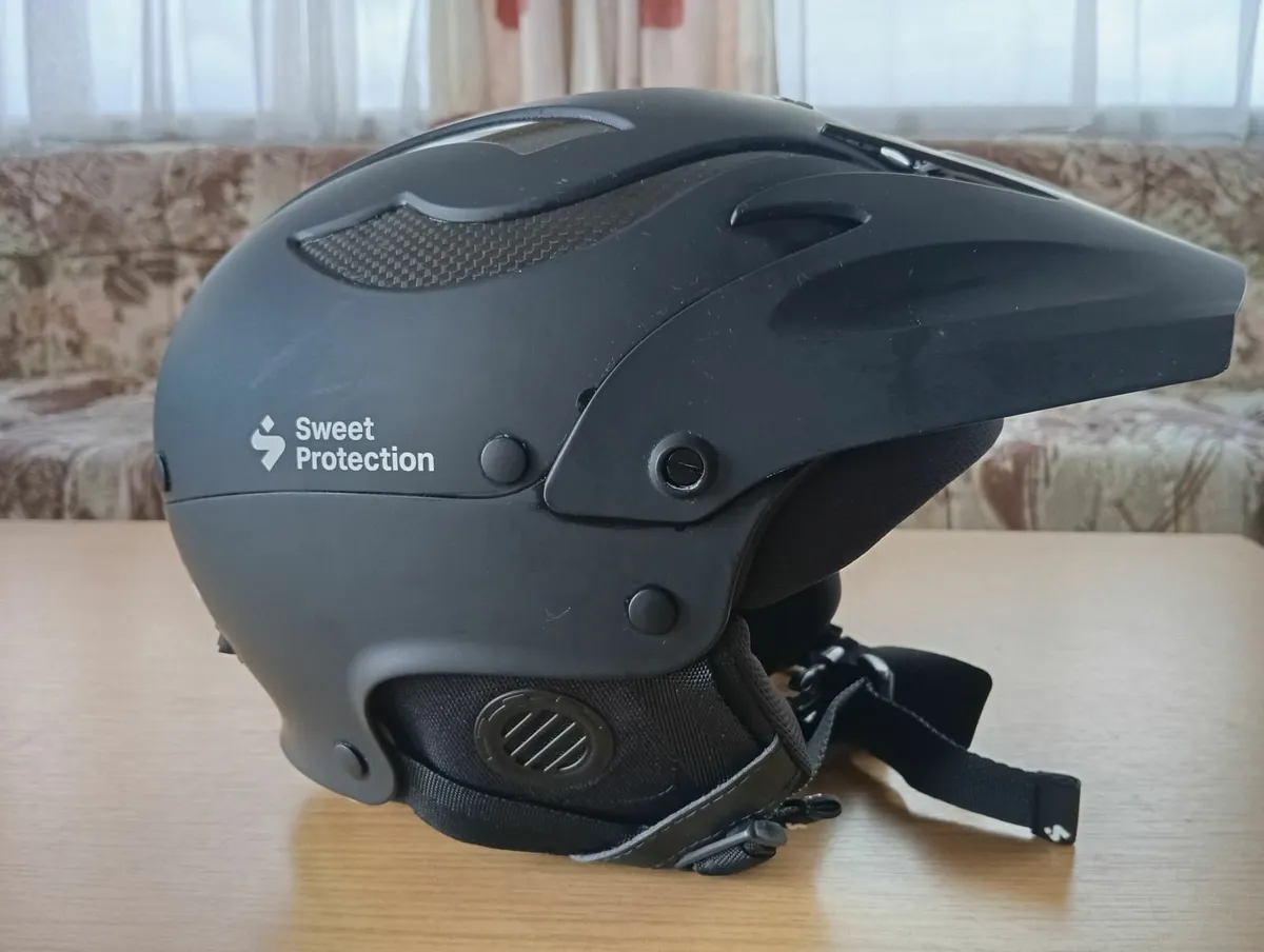 Sweet Rocker Kayak helmet - Image 4