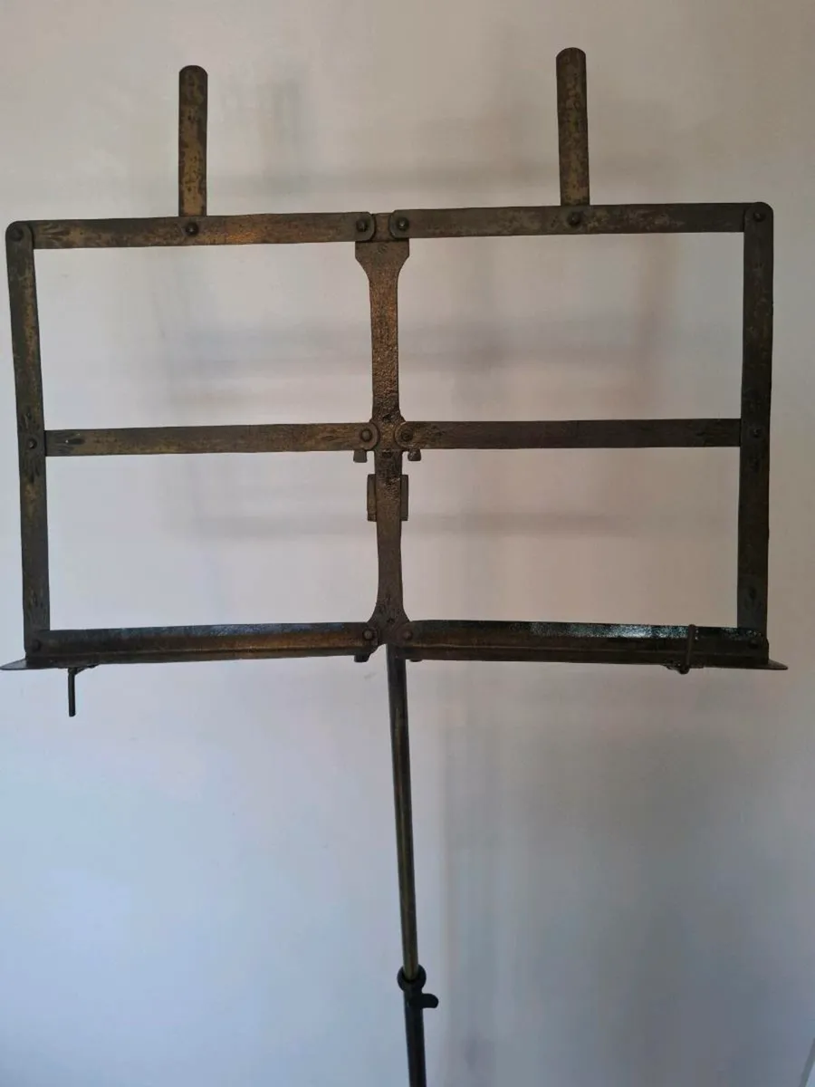 Music stand - Image 2