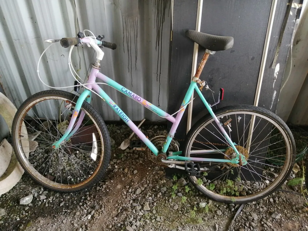 4 Bicycles - Image 2