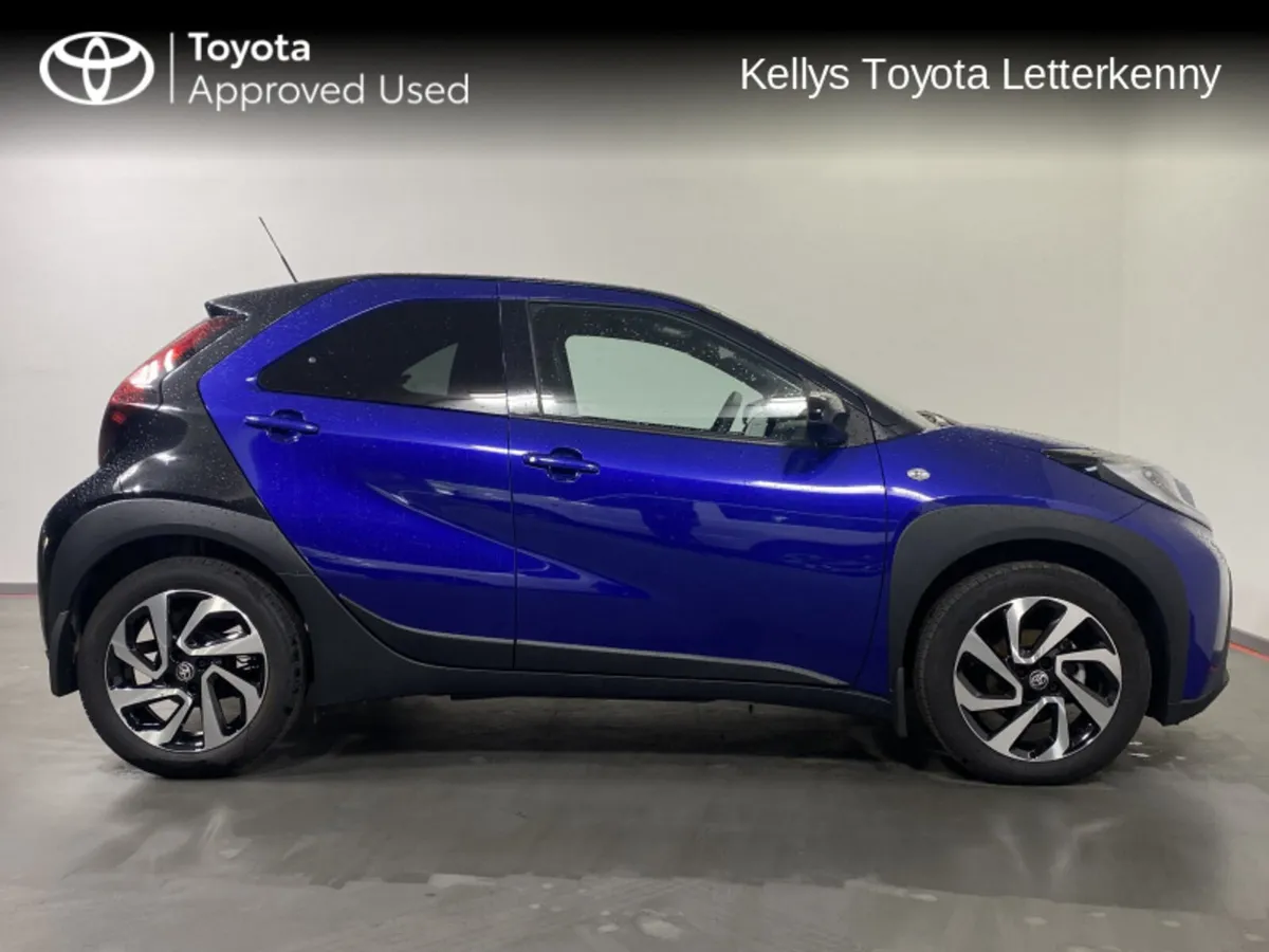 Toyota Aygo X AYGO X DESIGN *CHEAP TAX €180 * EXCE - Image 3