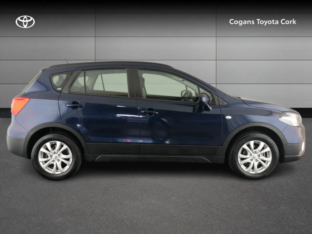 Suzuki SX4 1.4 BOOSTERJET HYBRID SZ4 5DR - Image 3