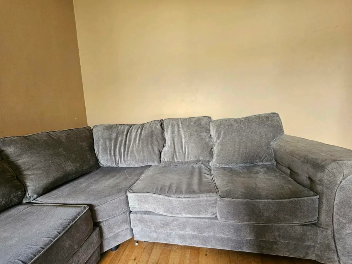 Corner sofa bed - Image 4