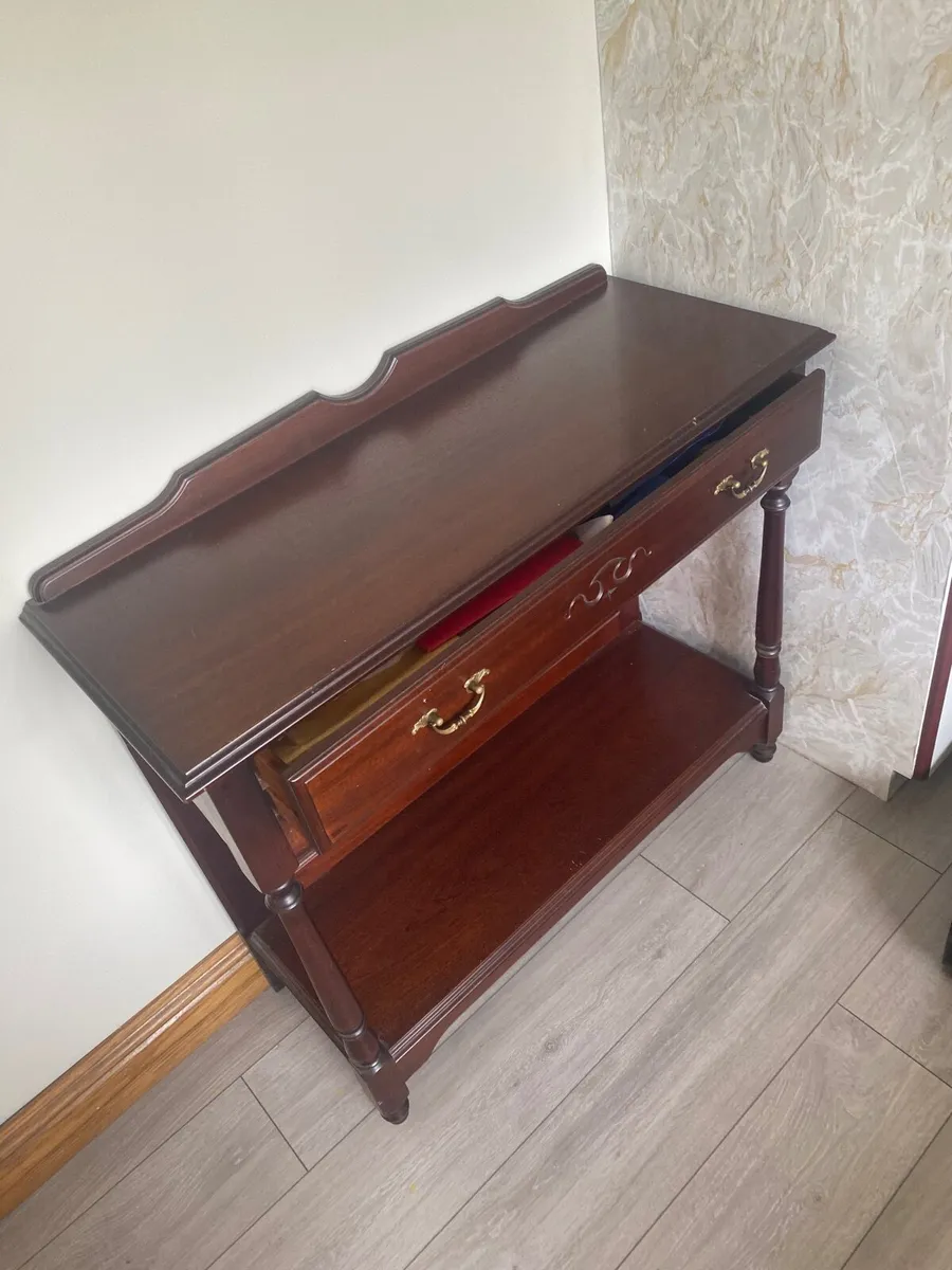 Cabinet - Image 2