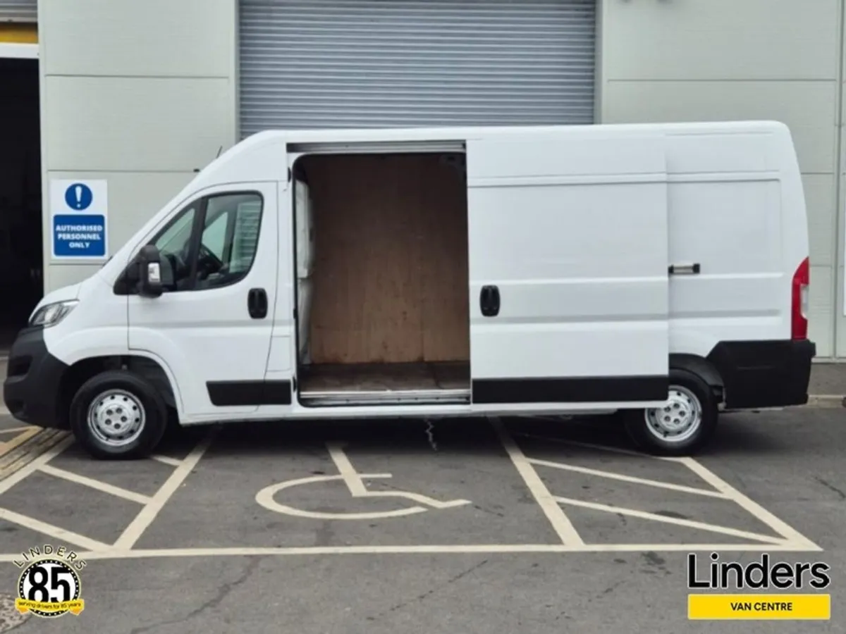 Opel Movano L3h2 EX Demo - Image 3