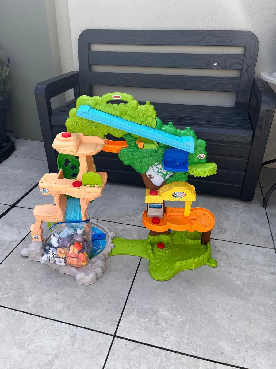 Children’s Toys & Chairs - Image 4