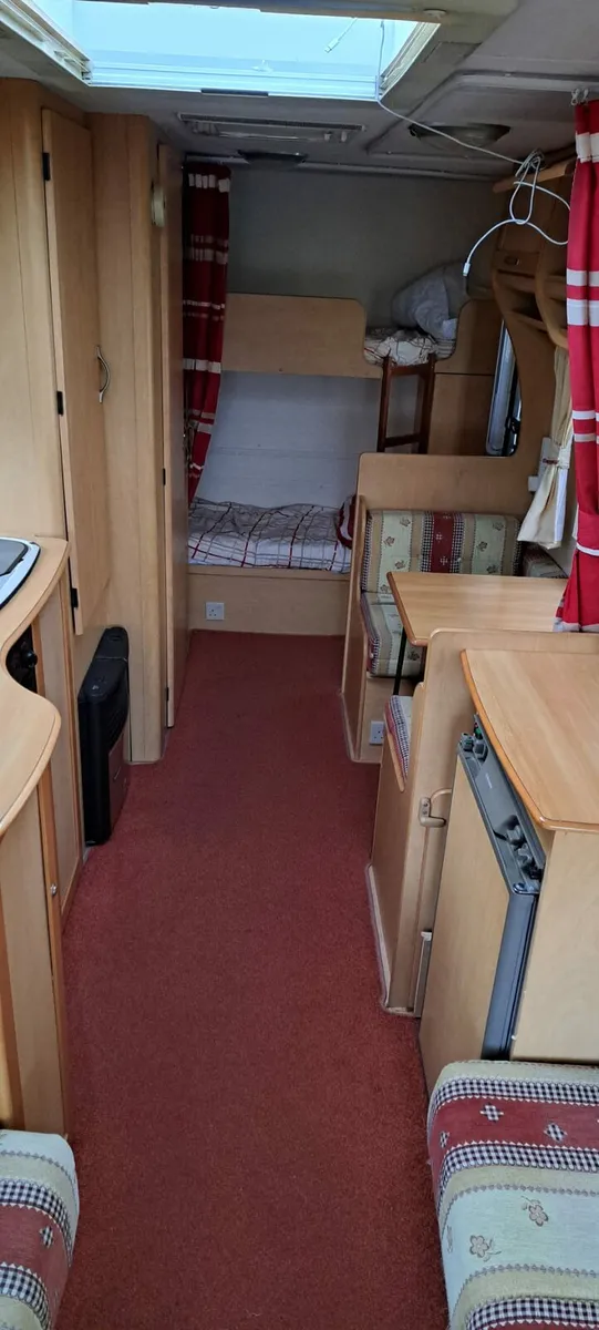 6 berth caravan - Image 4