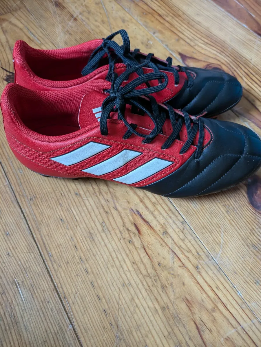 Adidas Football Boots – Size 4 & Size 6 - Image 4