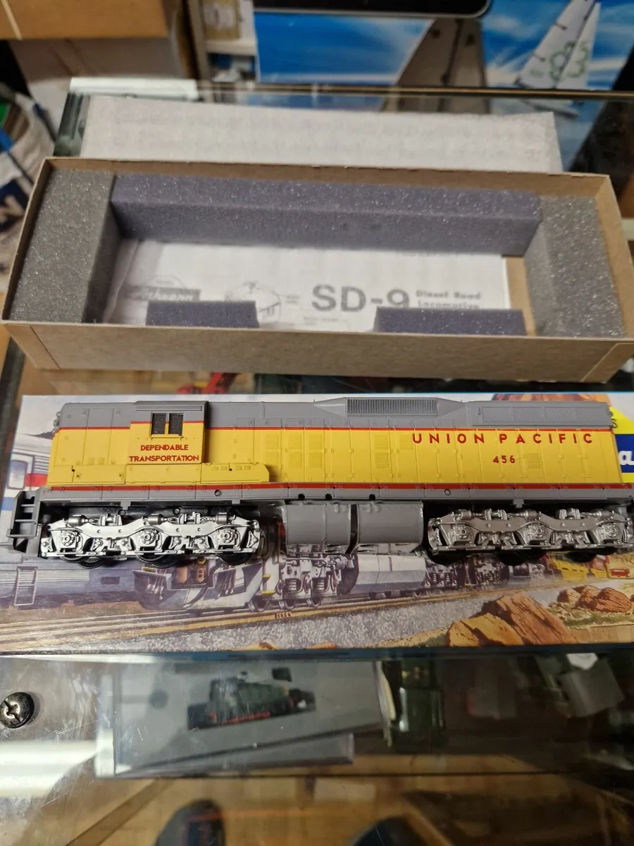 Hornby Atheann HO American Dummy Engine - Image 2