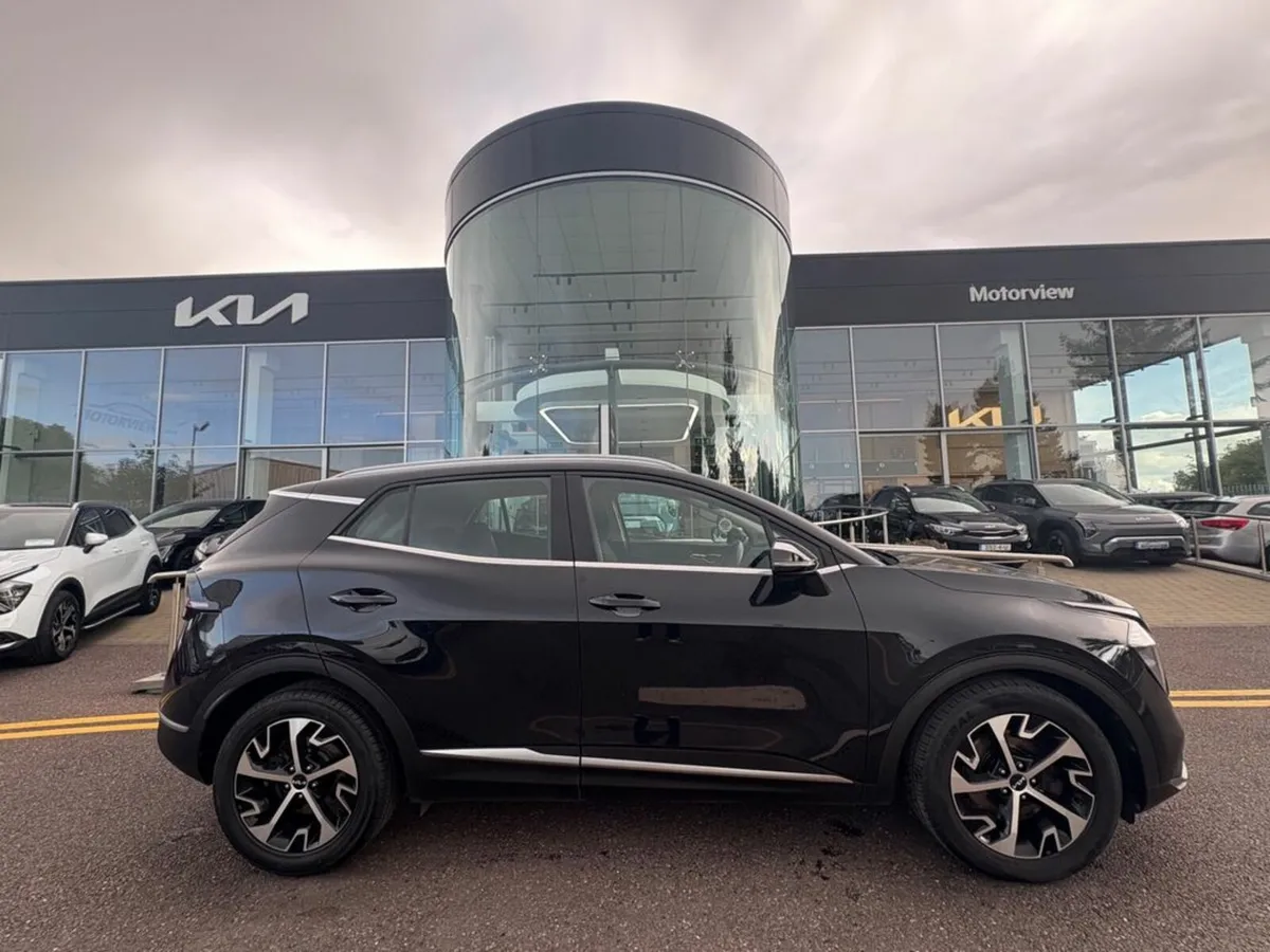 Kia Sportage **Finance From 3.9%** Limited Edition - Image 1