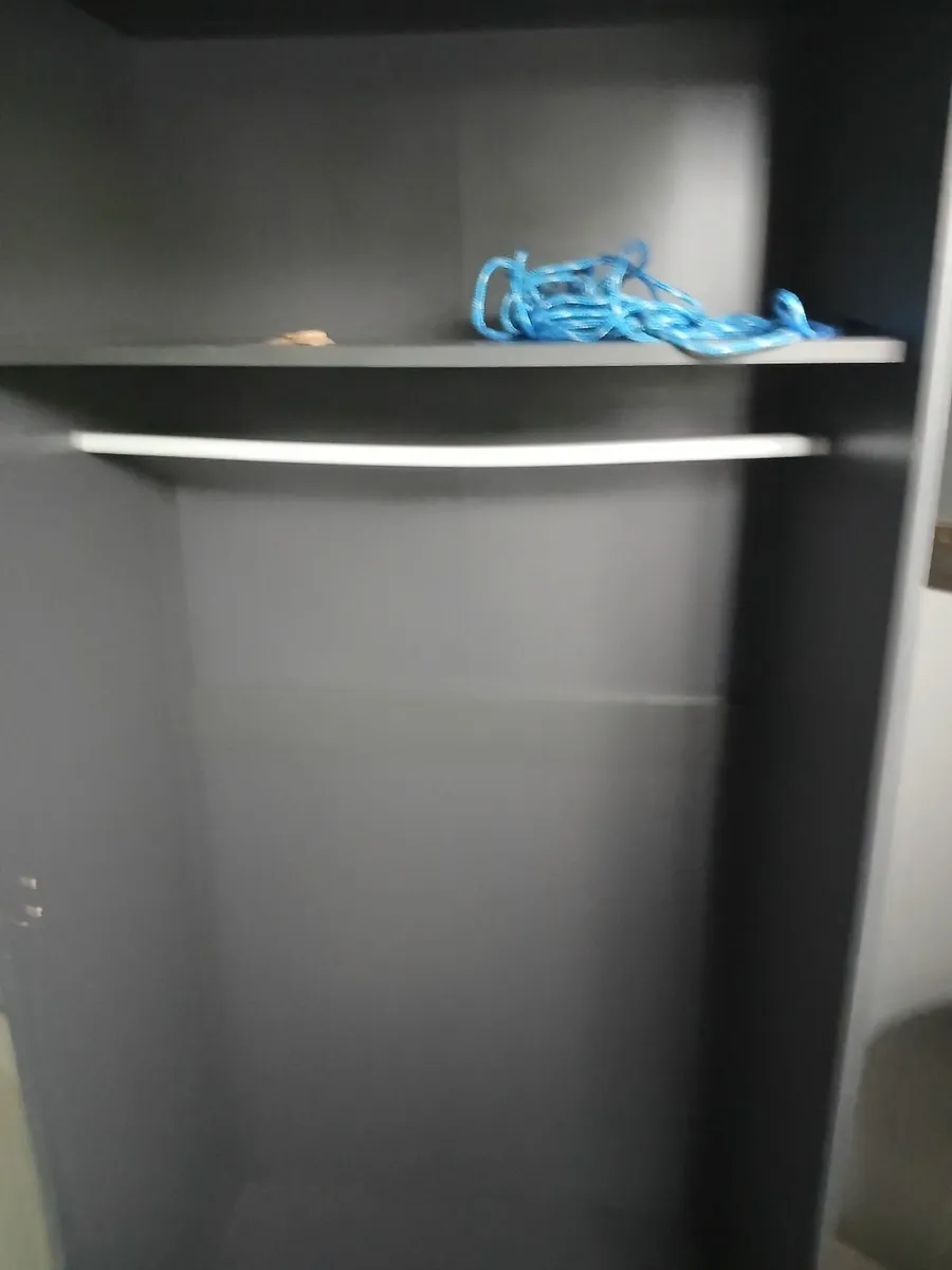 Wardrobe - Image 3