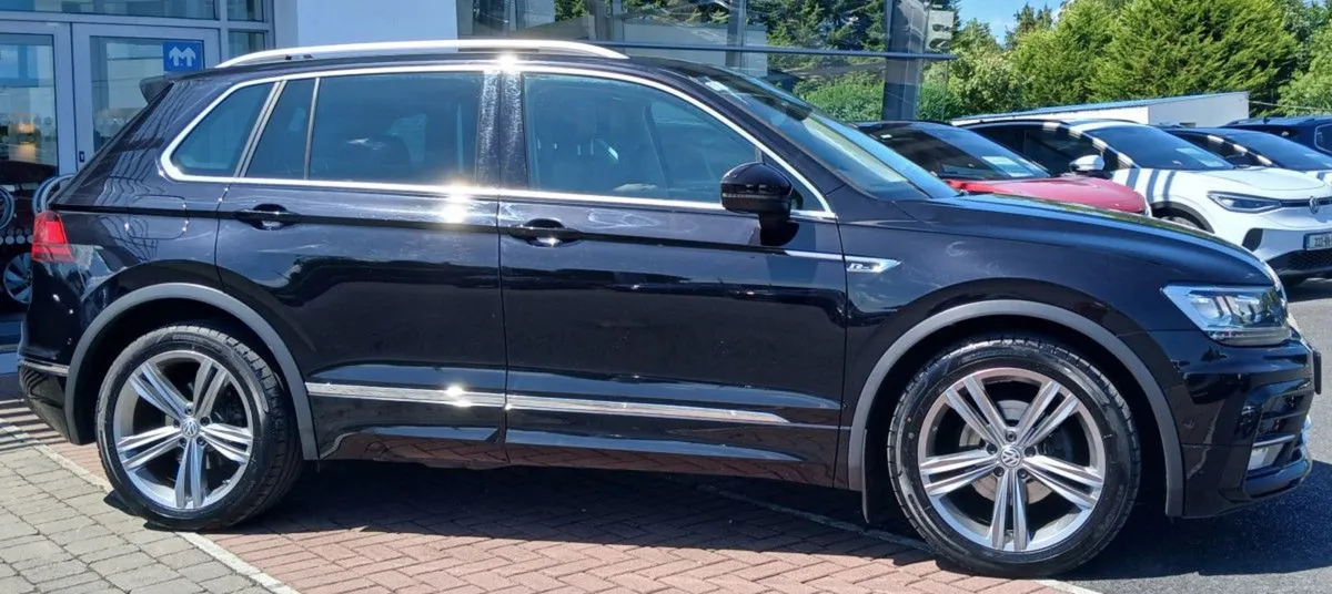 Volkswagen Tiguan R-line 2.0 TDI 150HP  sunroof - Image 2