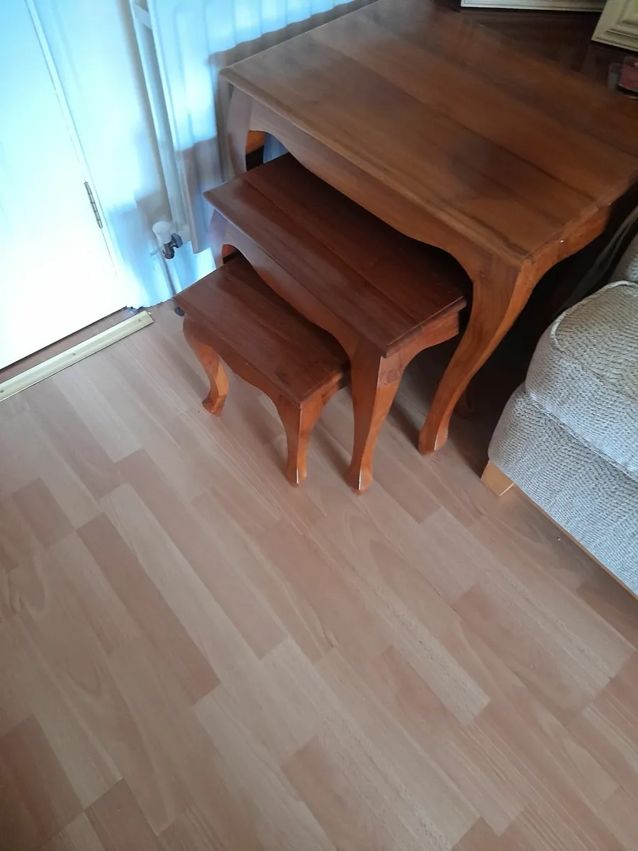 Nest of tables - Image 2