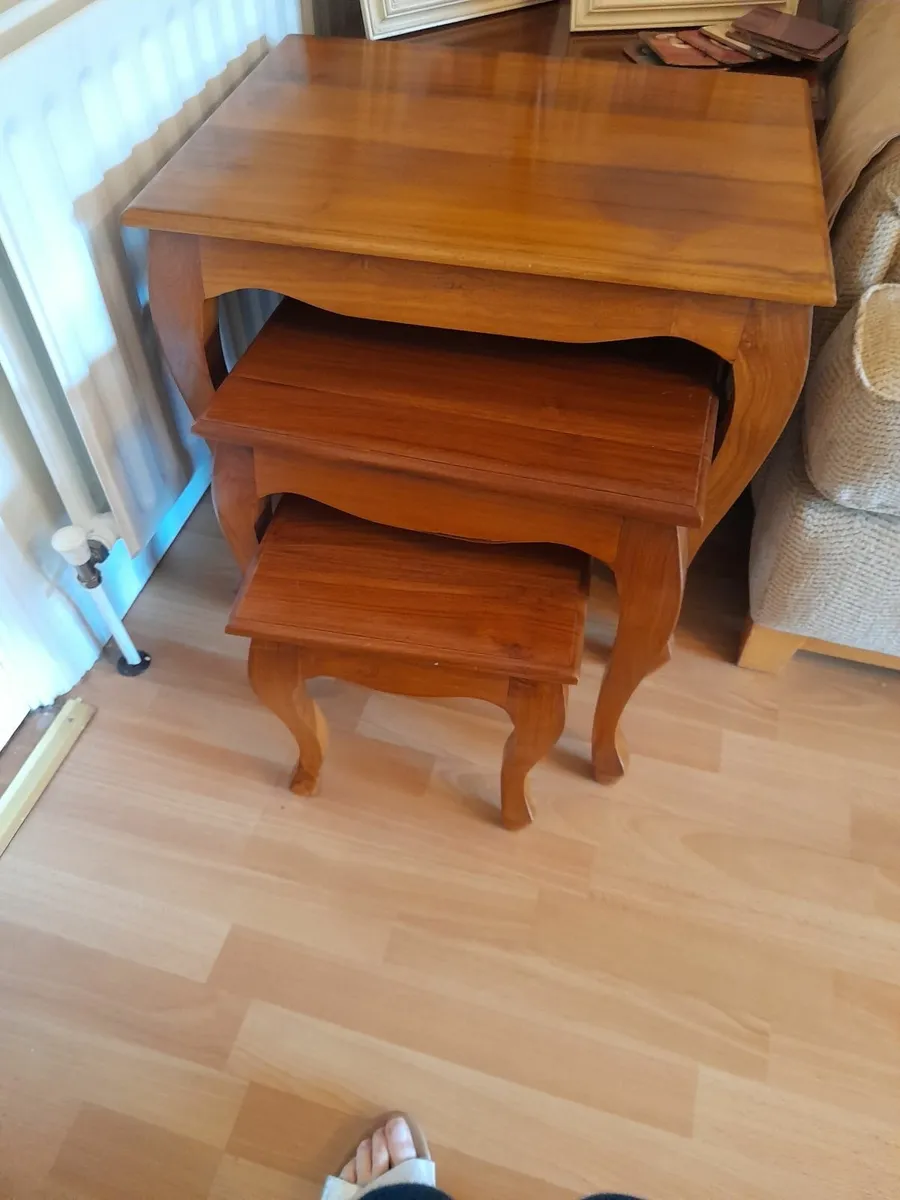 Nest of tables - Image 3