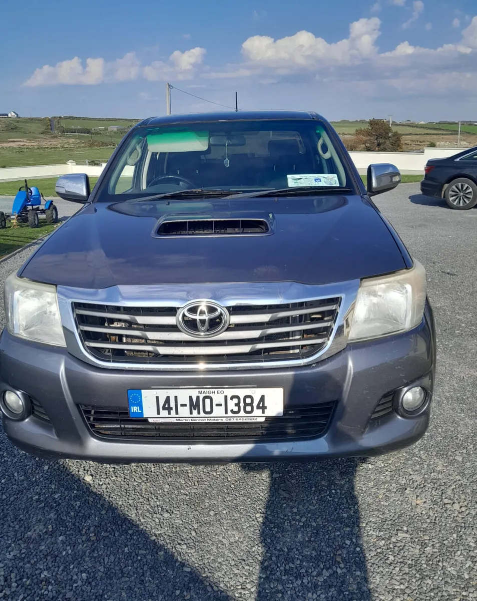 2014 Toyota Hilux 3.0 Invincible - Image 1