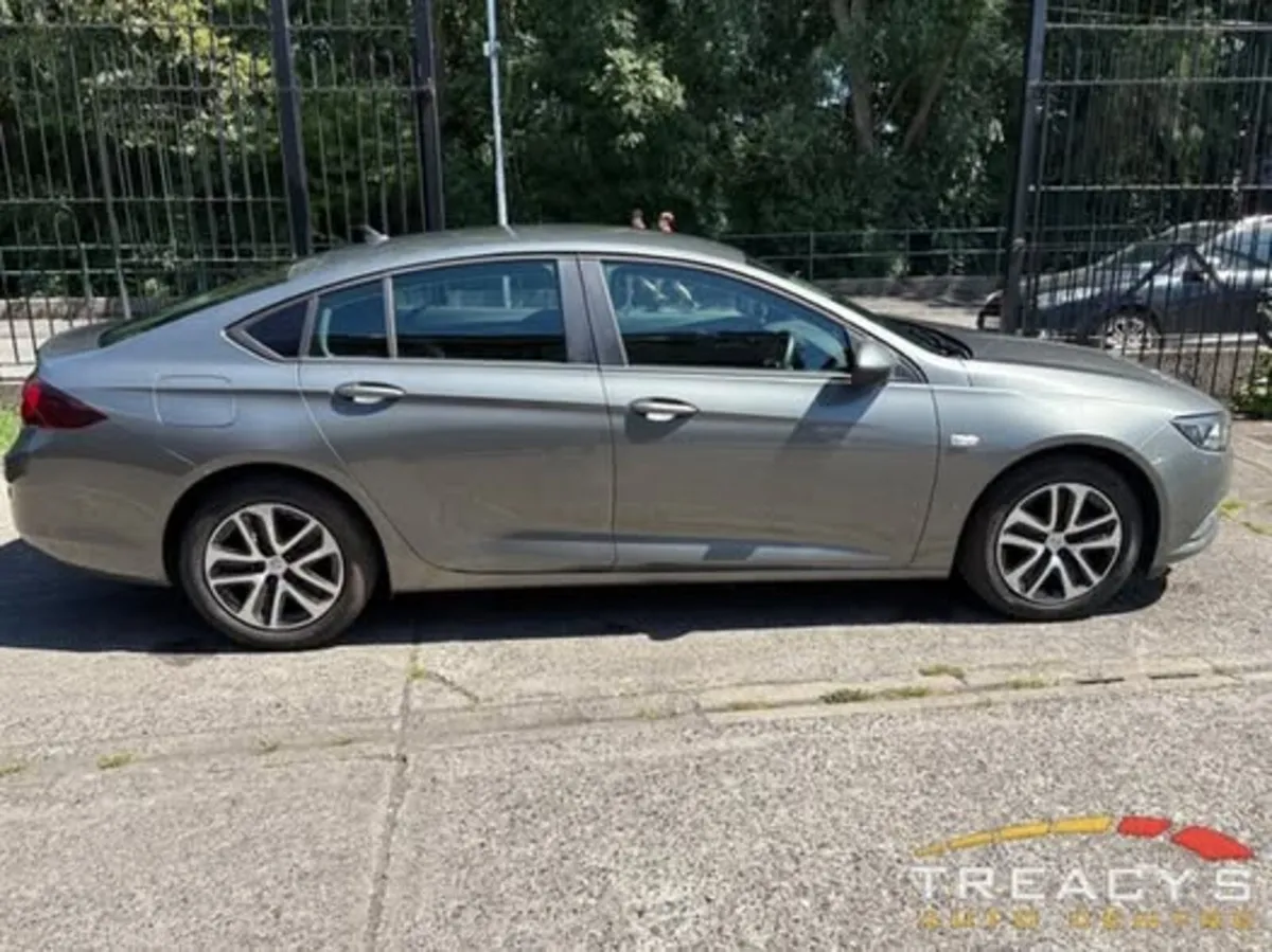 Opel Insignia 2019 - Image 3