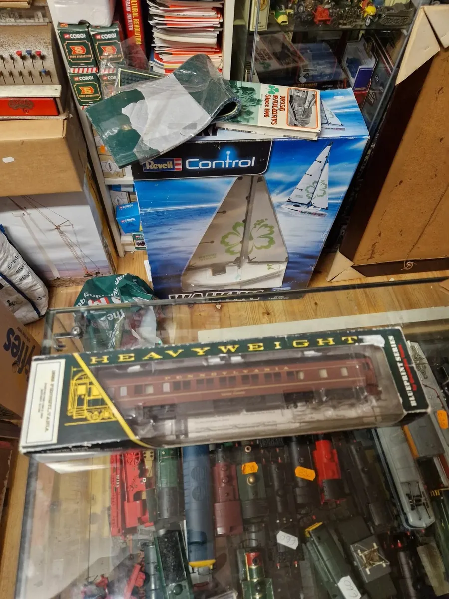 Hornby HO Scale American Carraige - Image 1