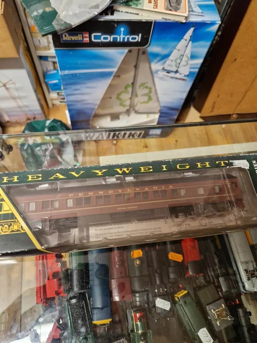 Hornby HO Scale American Carraige - Image 2