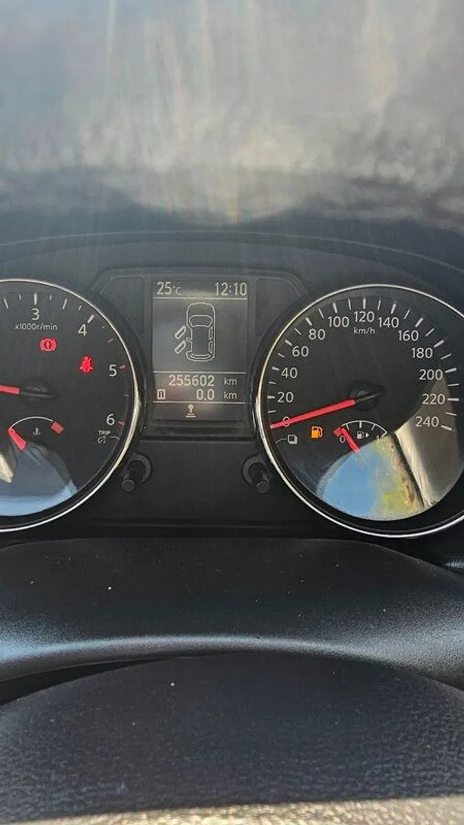2013 Nissan Qashqai+2 - Image 4