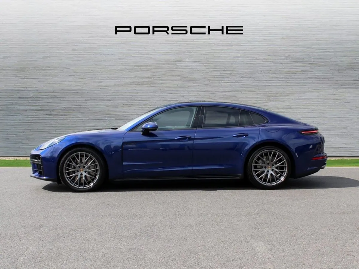Porsche Panamera 4 E-hybrid - Image 3