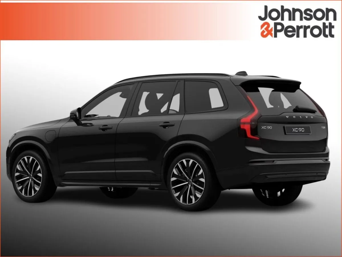 Volvo XC90 T8 455bhp AWD Ultra Dark (immediate De - Image 3