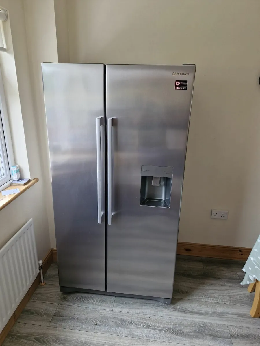 Samsung American Fridge Freezer - Image 1