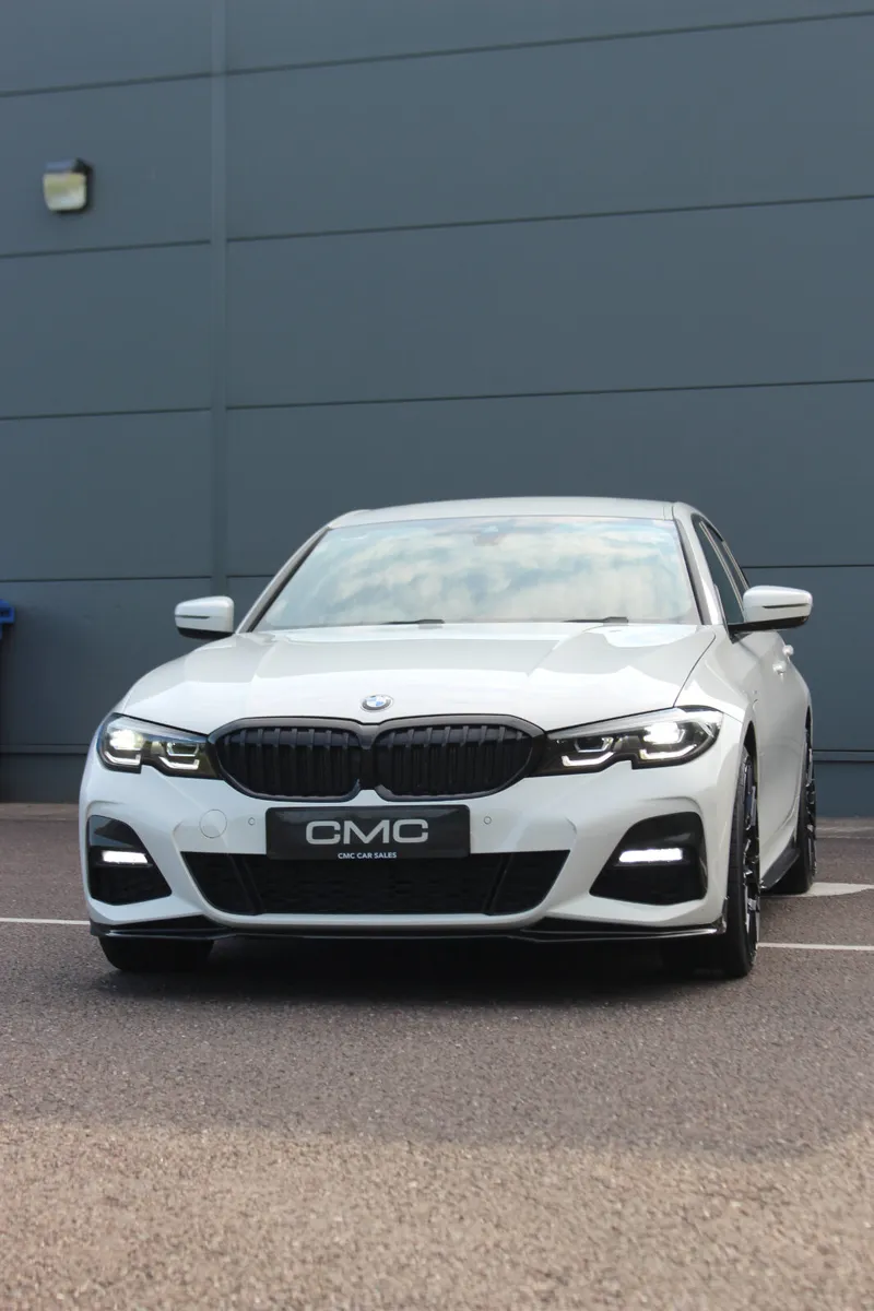 2021 BMW 3-Series 330E M Sport - High Spec - Image 2