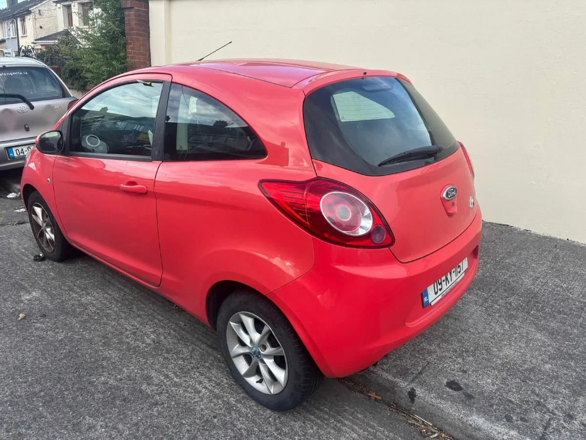 Ford KA 2009 - Image 2