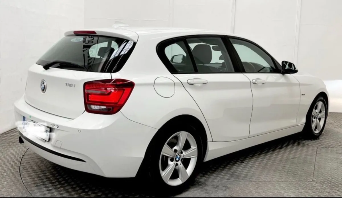 BMW 1-Series 2012 - Image 4
