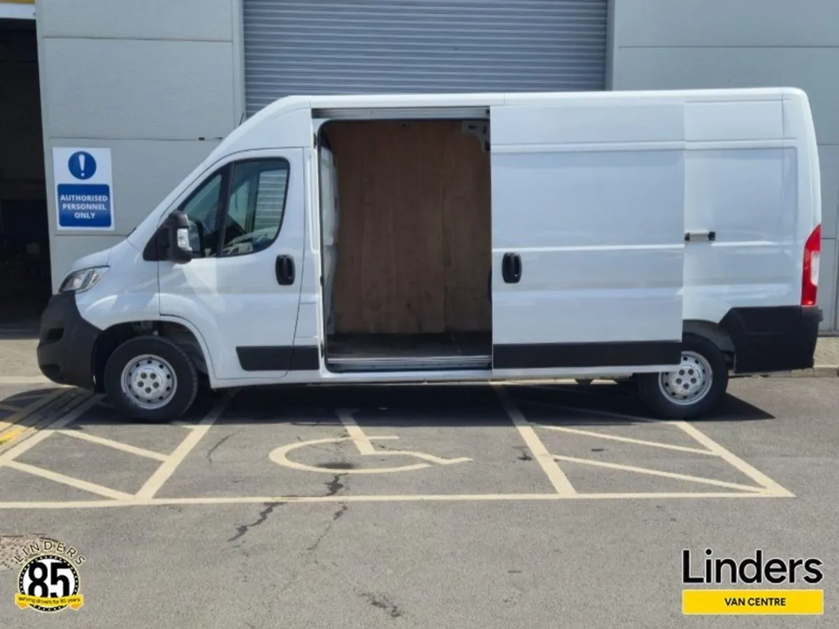 Opel Movano L3h2 EX Demo - Image 3
