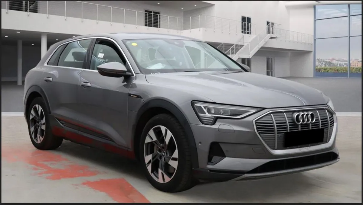 AUDI E-TRON SPORT 50 QUATTRO 71KwH BATTERY - Image 1